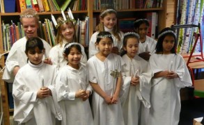 lucia2009 , men sollia skule er mer enn englebarn foto Jo Øvergaard