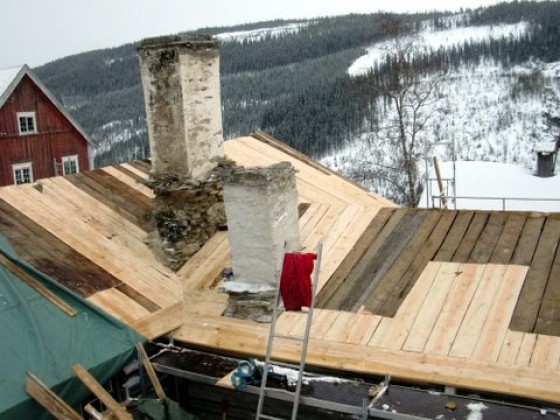 Bilde av tak i solligarden foto Henning Olstad