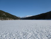 Bilde av Grøtarhøgda fra Setningssjøen. Foto Hans Sollid