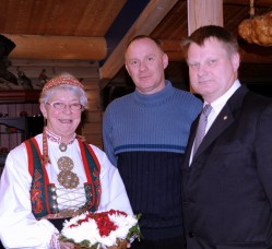 Bilde av Else Gitte Sveen, Jan Karlstad og Even Moen foto Jo Øvergaard