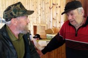 Bilde av gammelkara Embret og Ola. Foto Hans Sollid
