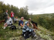 Godt med en pust i bakken. Lia neda Bretningsvola er bratt. Foto Ida Løchen