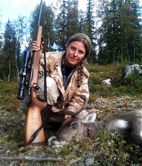 Med solskinn og synnavær, må en ned i skogen for å finne rein. Foto Tone Iren Eggen