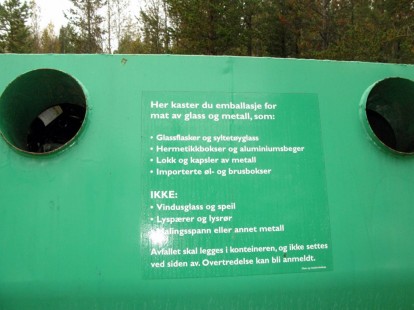 Teksten på FIAS-containeren er ikke til å misforstå. Foto Hans Sollid