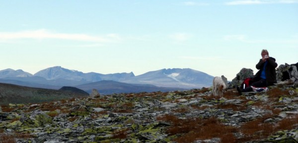 Utsikt vestover mot Rondane. Foto Kari Sunde