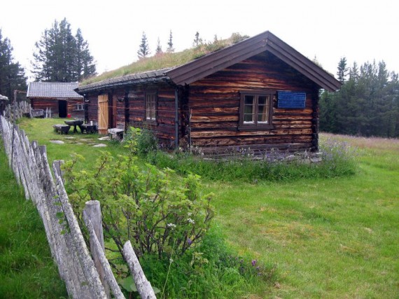 Bilde av seterhuset på Seterssetra. Foto Hans Sollid