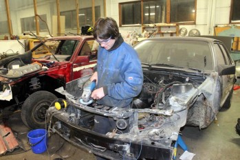 Bilde av Torkil med sin Opel Senator. Foto Hans Sollid