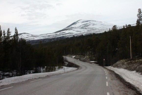 Snø i fjellet. Foto Hans Sollid