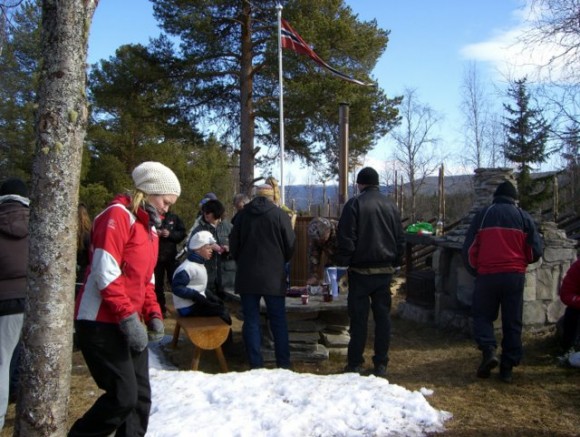 Påskeaften på Mogrebda. Foto Roy Brænd