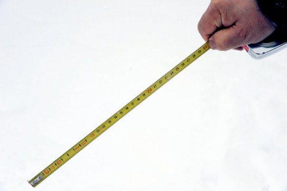30 cm på flat bakke ved Atnbrua 17.april 2012 foto Mette Støvneng