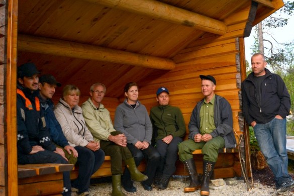 Fra v.  Kristian Ingdahl,Turid Hoffstad, Hans Bondal, Ellen Engh, Christian Asphaug,Ole Sollien og Rune Andersen (stående? foto Jo Ø.