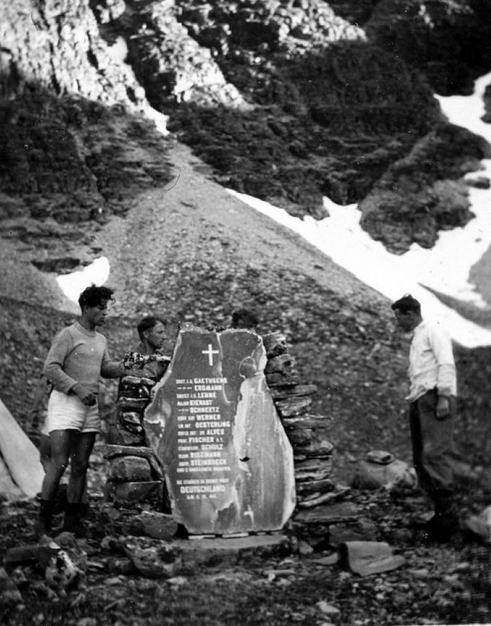 Ved flyvraket  Rondanne august 1945 foto Harald Liberg