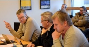 Anders Kiær (H), Elo Villekjær(FRP) og Sverre Oskar Øverby,varaordfører fra Venstre foto JØ