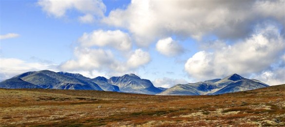 Hele Rondemassivet fra Megrunnslia. Foto Per Bjørkum