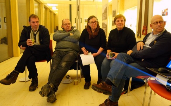 Ole Klausen fra Rondetunet, Christoph Hubert og Cecilie Bjercke fra Rondane Gjestegård Enden, Ellen Marie Tangen fra Prestgradssetra og næringskonsulent Klaas van Ommeren. foto JØ