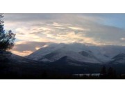 No ser eg atter slike fjell og dalar...