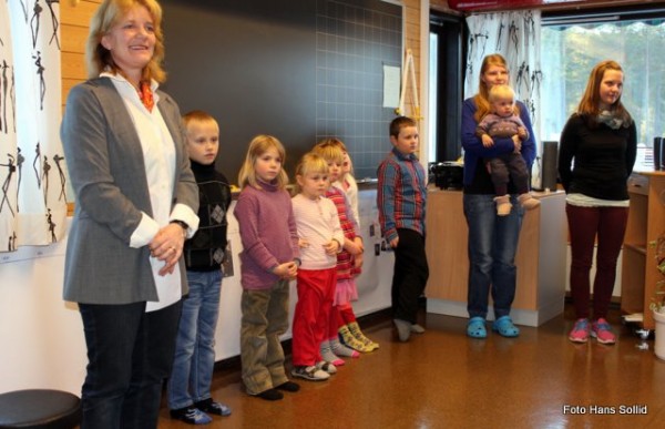 Rektor Marianne ønsker velkommen. Foto Hans Sollid