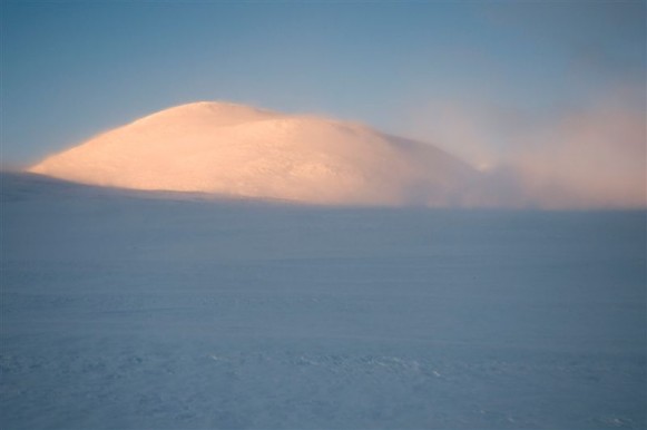 Bilde av Blåkampen i snøføyka.