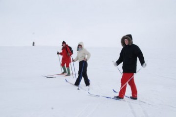 Bilde av 08 0315 skiløpere foto Jo Øvergaard