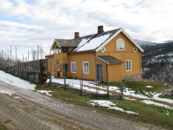 Bilde av Presteboligen. Blir det adressetilleggsnavn? foto Hans Sollid