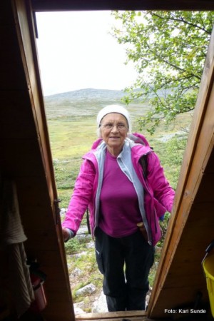 Berit på veg inn. Foto Kari Sunde
