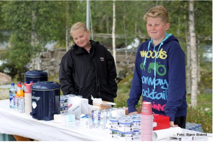 Ungdommen får slippe til