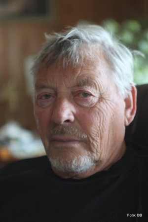 Edvin Finstad har mye på hjerte når han skrur tidsbildet 70 år tilbake.
