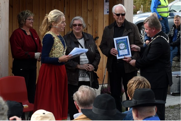 Unni Lise og Ola Jonsmoen fikk årets Fossepris