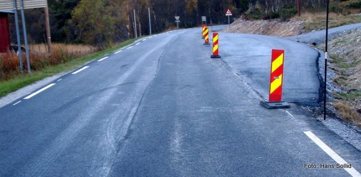 Kjettingplass på gang på FV 27