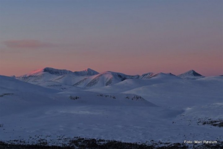 1-19 1210 Gunstadseterhøgda mot Rondane