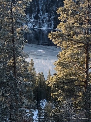 20 1127 is på Atnasjøen