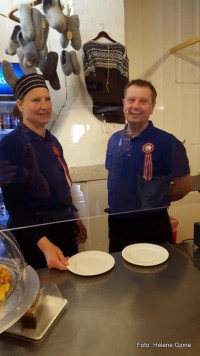21 0517 vertskapet på Atnasjø Kafe