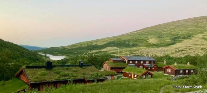 21 0704 Bjønnhollia midt på natta-001
