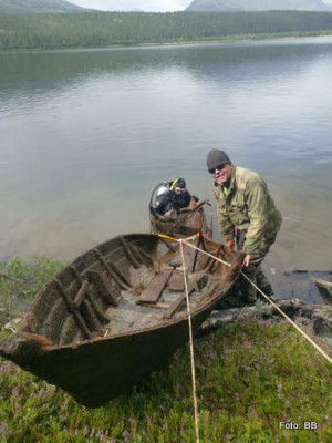 21 0807 båte opp fra sjøen 2